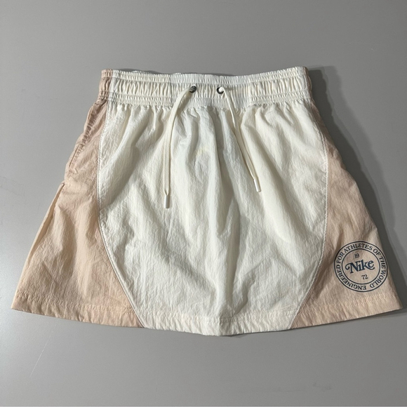 Nike Women Small Move to Zero White Peach Color Block Mini Skirt Elastic Waist - Picture 1 of 11